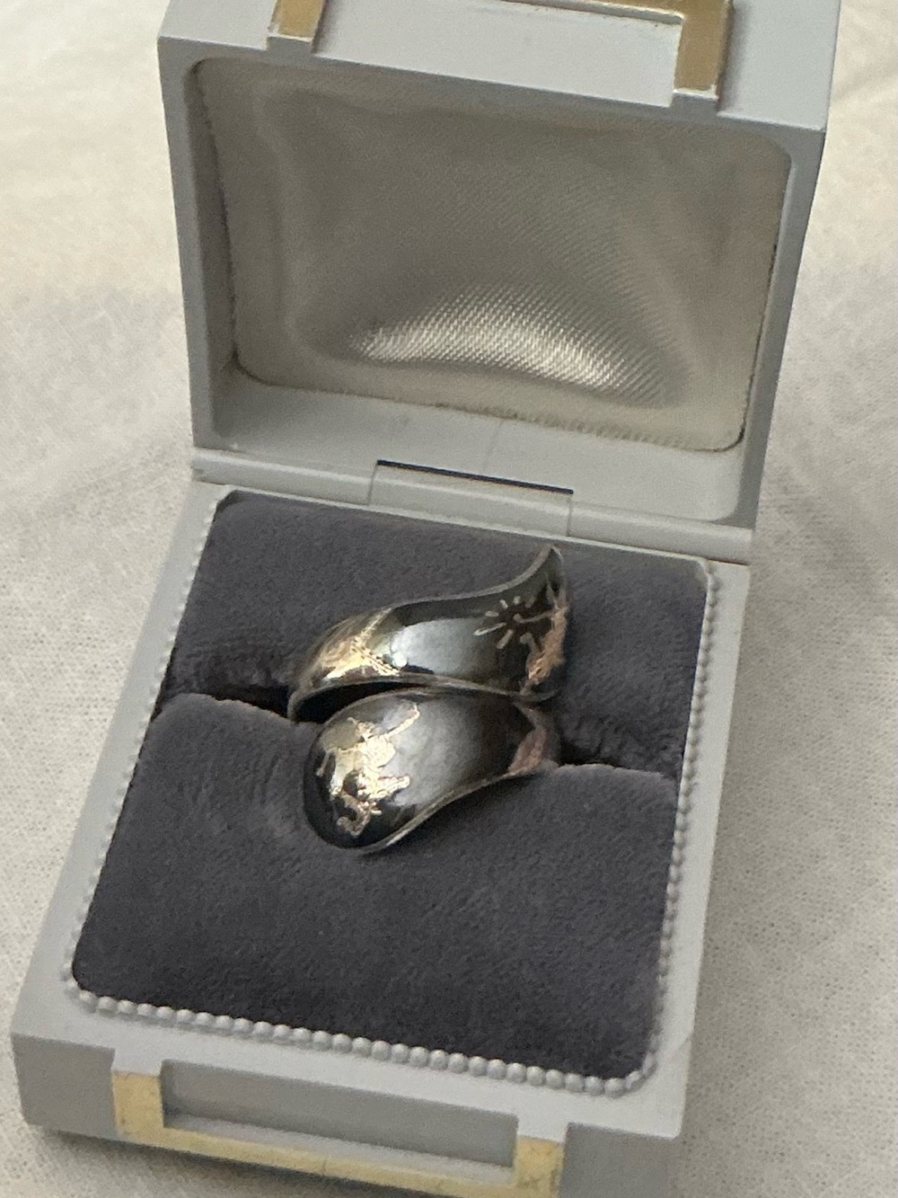 Vintage Siam Sterling Silver Wrap-Ring Size 7